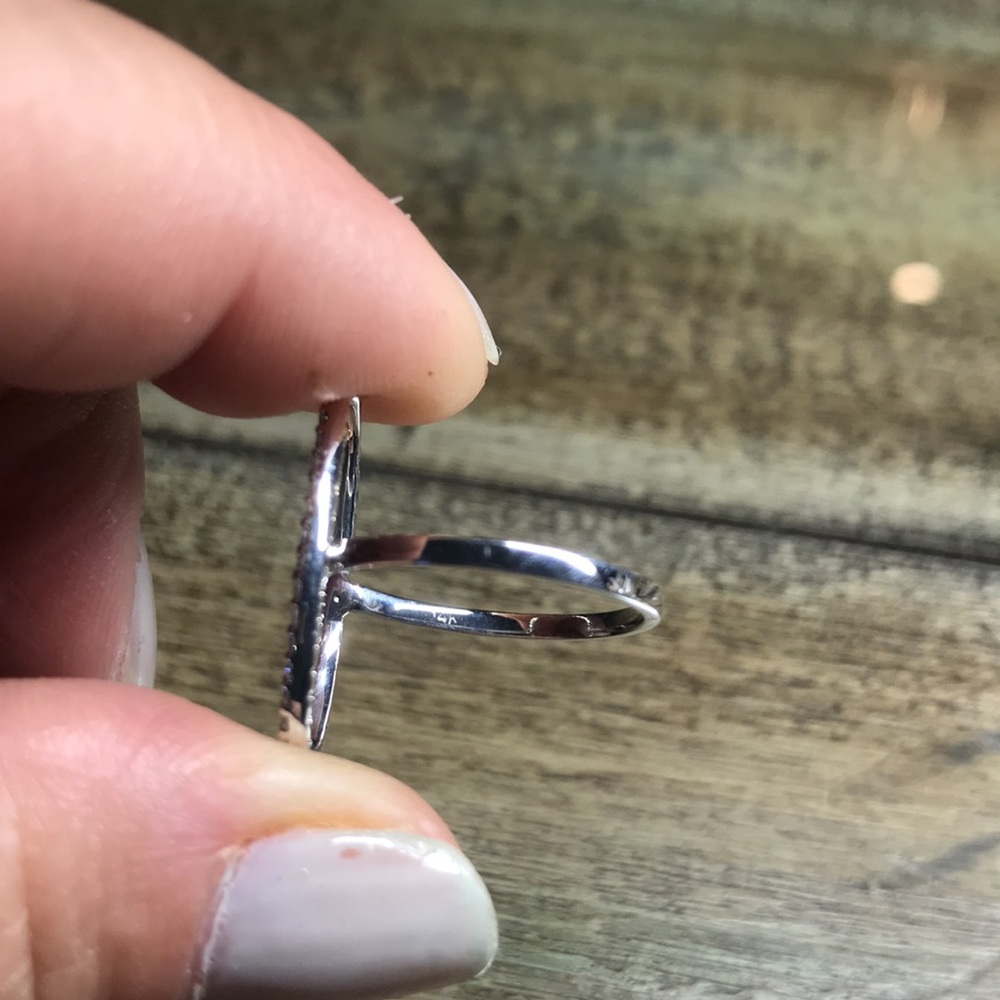 Custom designed Diamond ring - Picture 2 of 2